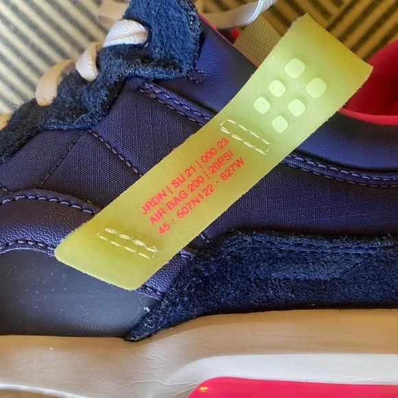 Luka Doncic x Jordan MA2, M Size 9.5 - Picture 8 of 8